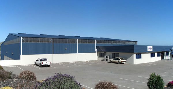 Commercial Distribution Warehouse & Offices